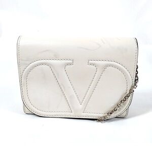 Valentino Garavani White Calf Leather Chain crossbody Bag